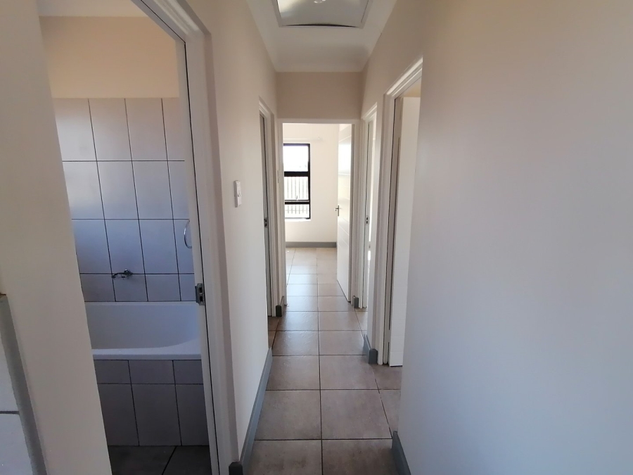 3 Bedroom Property for Sale in Heidedal Free State